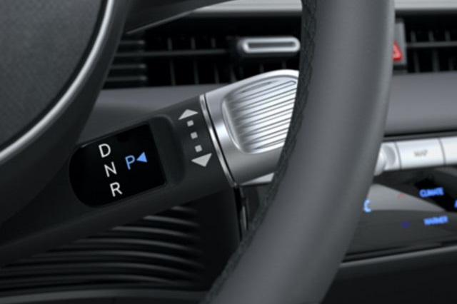 IONIQ 5:n vaihteenvalitsin